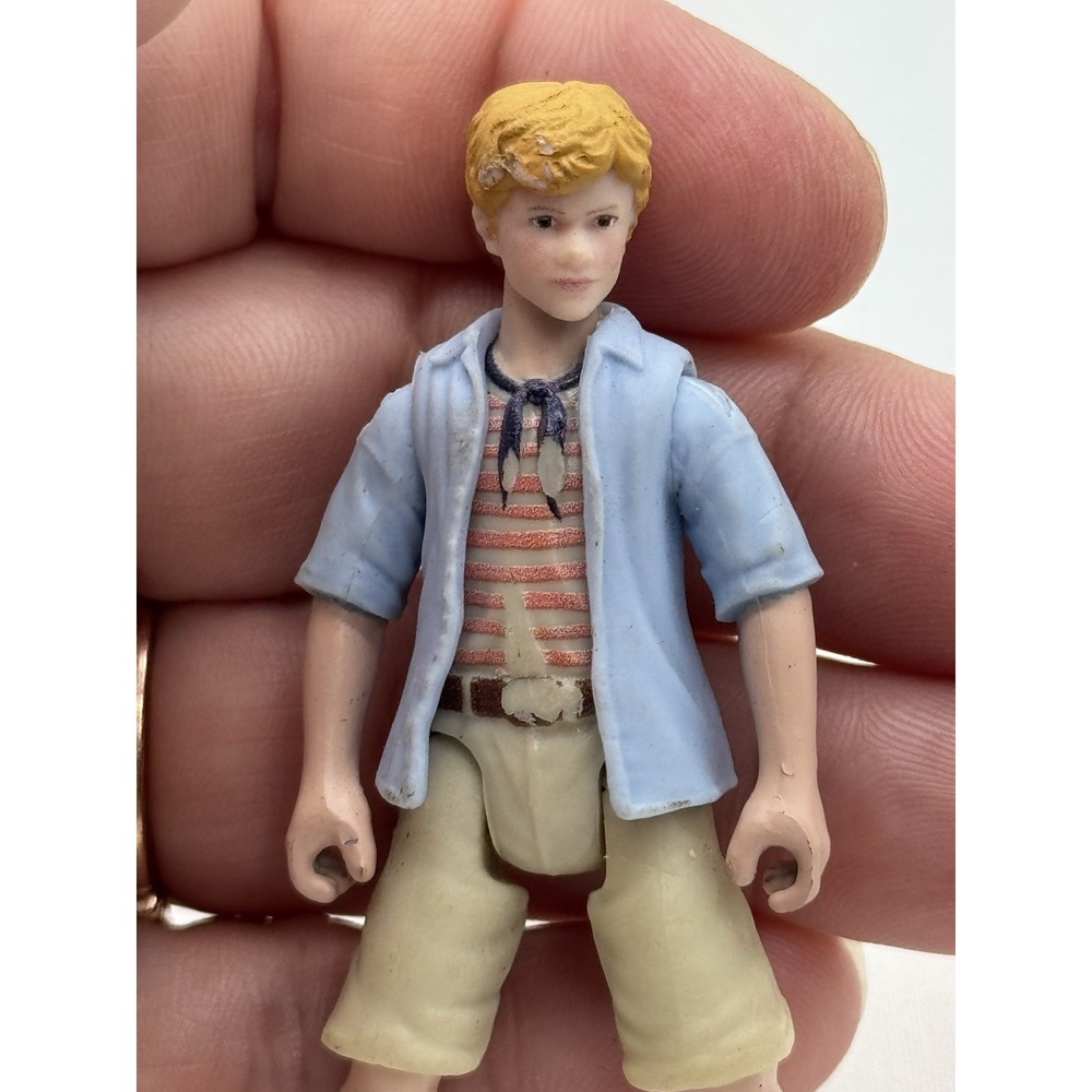 Mattel Jurassic World Legacy Collection Tim Murphy Action Figure GWN38 3.75 Inch - Picture 3 of 8